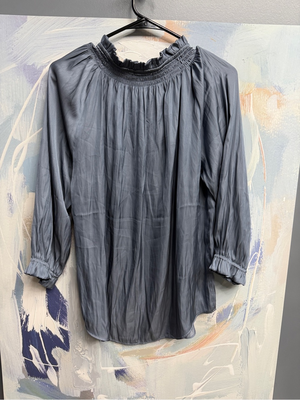 Carmen Marc Valvo Slate Blue Satin Blouse Ruffle Smocked V Neck Long Sleeve M - Picture 4 of 9